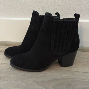 Black Crown Vintage Booties
